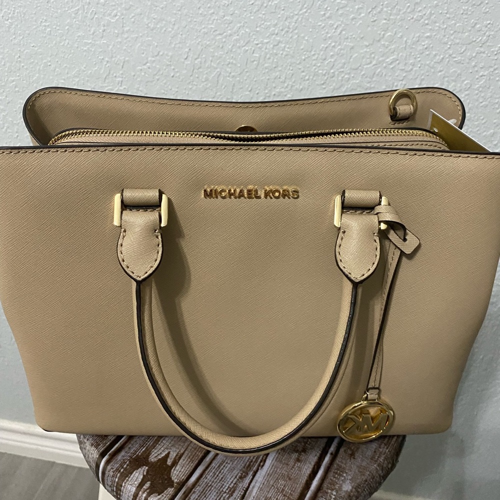 Michael Kors Saffiano Savannah (L) Satchel Handbag